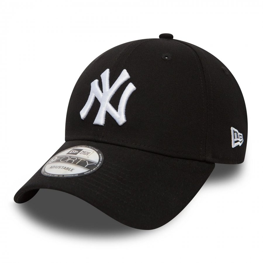 NEW ERA New York Yankees 9FORTY Cap Black NEW ERA New York Yankees 9FORTY Cap Black